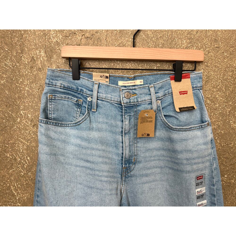 Levi Strauss Levi's High Rise Wide Leg Ankle Jeans Light Wash Denim Size 30 NEW - Picture 5 of 16